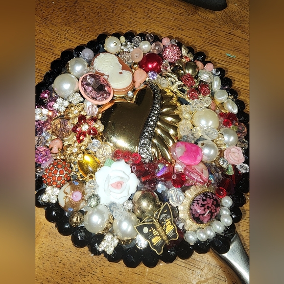 Hand Crafted Vintage Style Decorative Hand Mirror with Jewel Accents - Picture 3 of 8